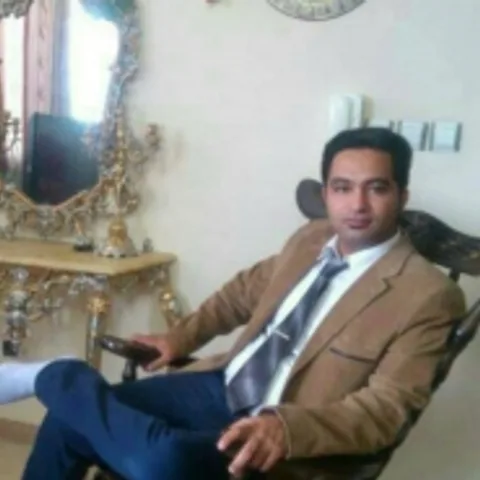 تصویر امین زنگنه، مدرس ریاضی و حسابان