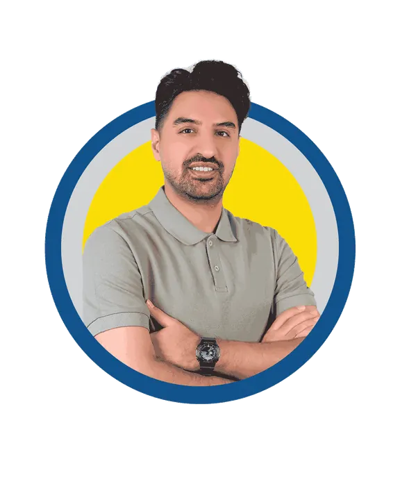 تصویر امیر افضلی، مدرس ادبیات فارسی