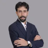 تصویر امیر رفاهیت، مدرس زیست‌شناسی