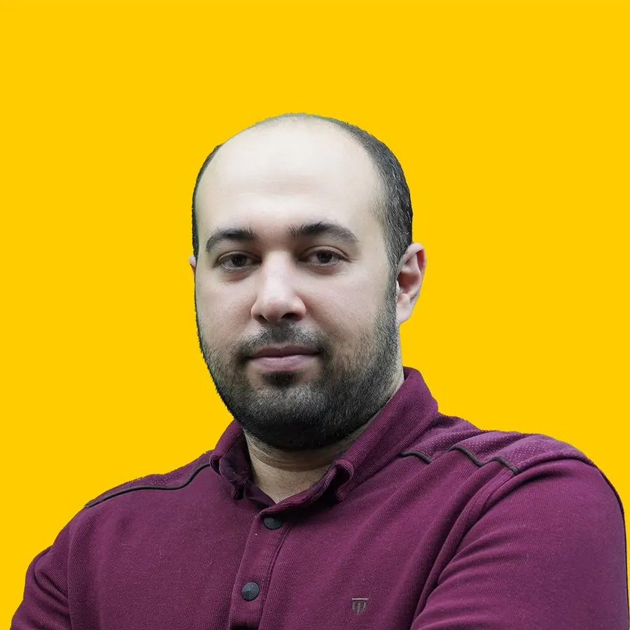 تصویر احسان گودرزی، مدرس شیمی