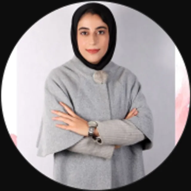 تصویر مریم کاووسی، مدرس عربی اختصاصی