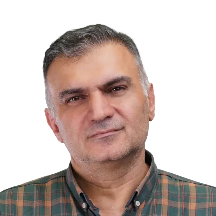 تصویر محمد پازوکی، مدرس زیست‌شناسی