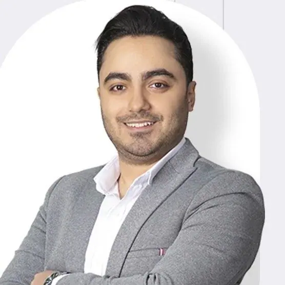 تصویر مهدی براتی، مدرس فیزیک